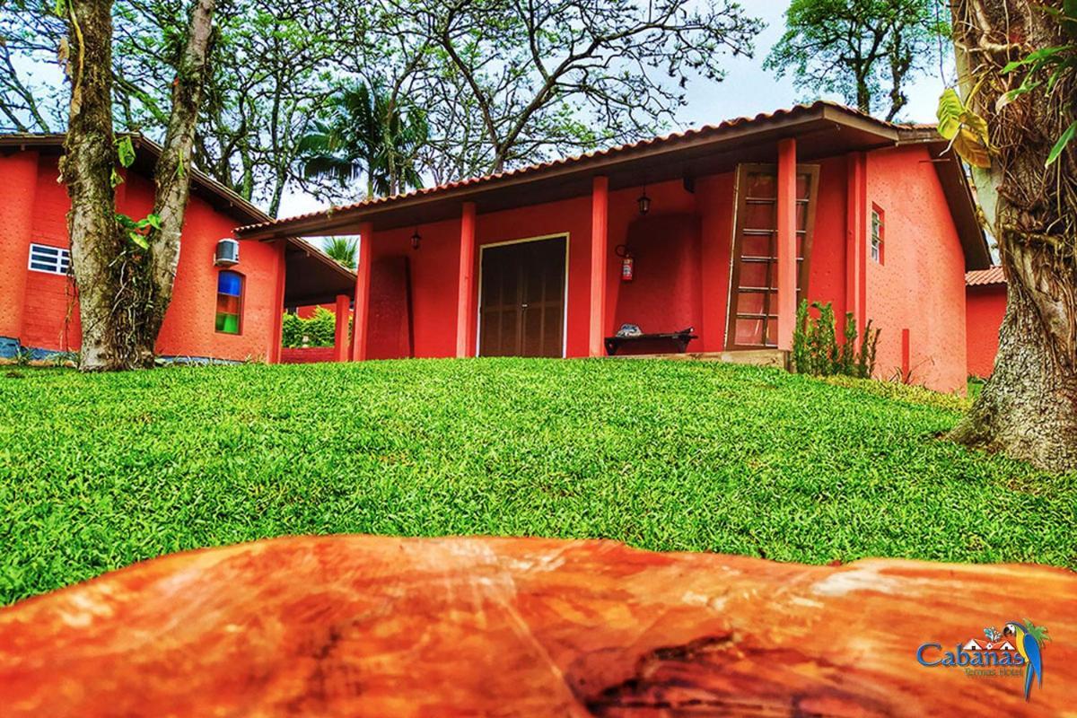 山林小屋 Cabanas Termas *